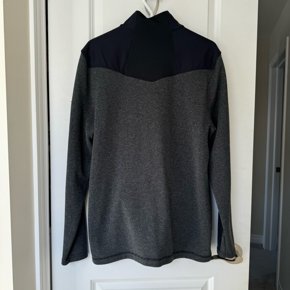Men’s Under Armour 1/4 Zip - Picture 2 of 3